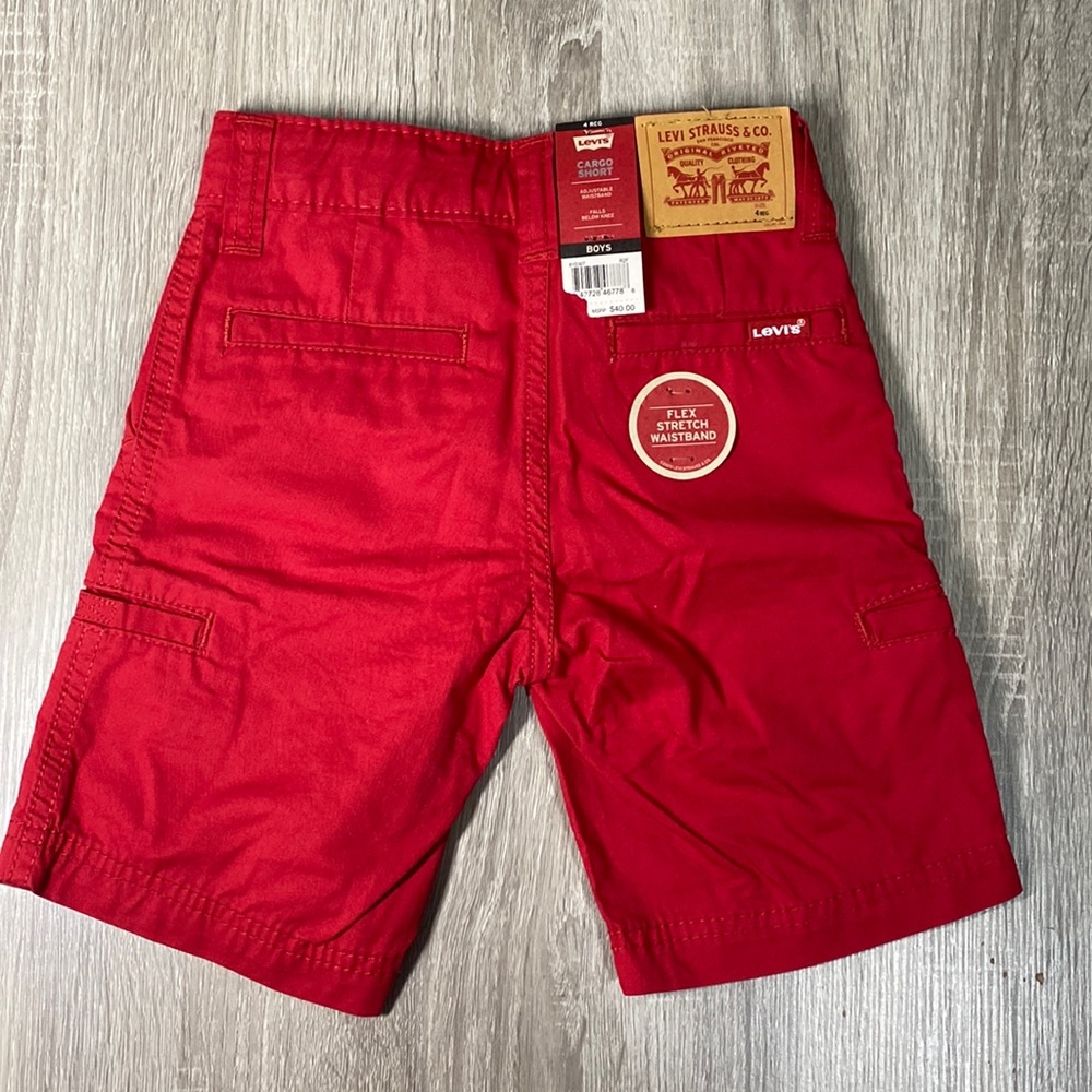 Levi’s Cargos 🍎